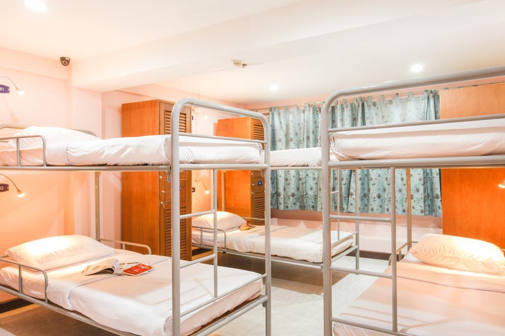 Hostel 8 Sukhumvit Soi 8 Bangkok Room photo